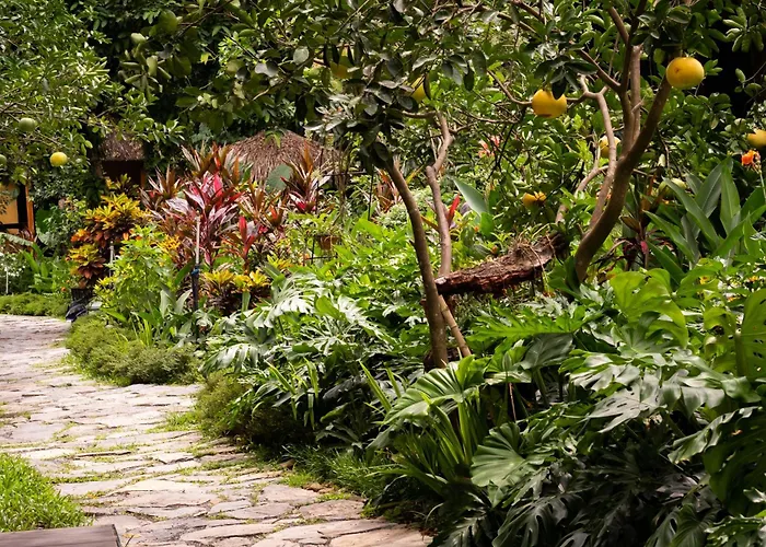 Trang An Ecolodge